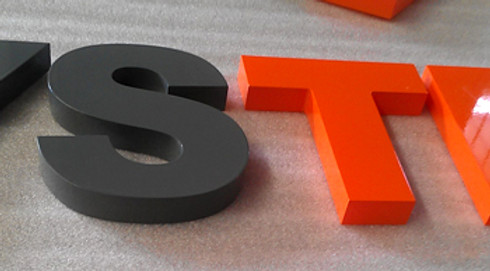 ACRYLIC WITH 2PAC SPRAY 3D LETTERS.jpg