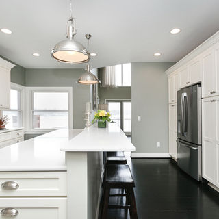 HammondLk_kitchen-1.jpg