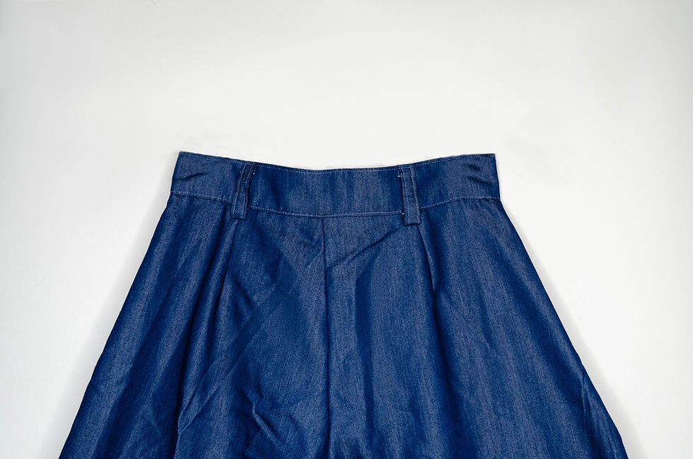 Miniatura: CONJUNTO DE MEZCLILLA PANTALON ASIMETRICO, TOP CON ILUSTRACION VIRGEN DE GUADALU