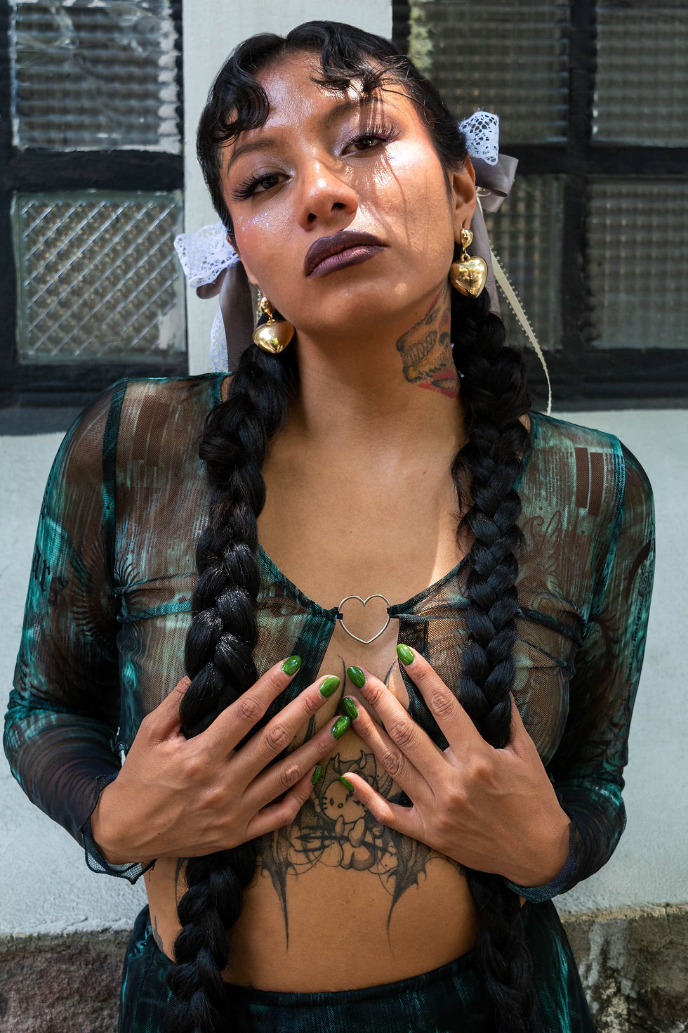 Miniatura: CONJUNTO DE MESH ILUSTADO POR SPACE DOLL, FALDA ABIERTA Y TOP CON CORAZON