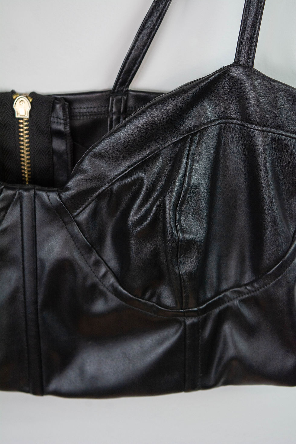 Miniatura: CONJUNTO VINIPIEL DE PANTALON ANCHO Y TOP TIPO CORSET