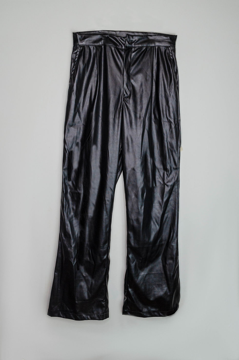 Miniatura: CONJUNTO DE VINIPIEL, TOP TIPO CORSET Y PANTALON ANCHO