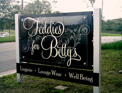 routed-metal-sign-Teddies-For-Betty-1.jpg