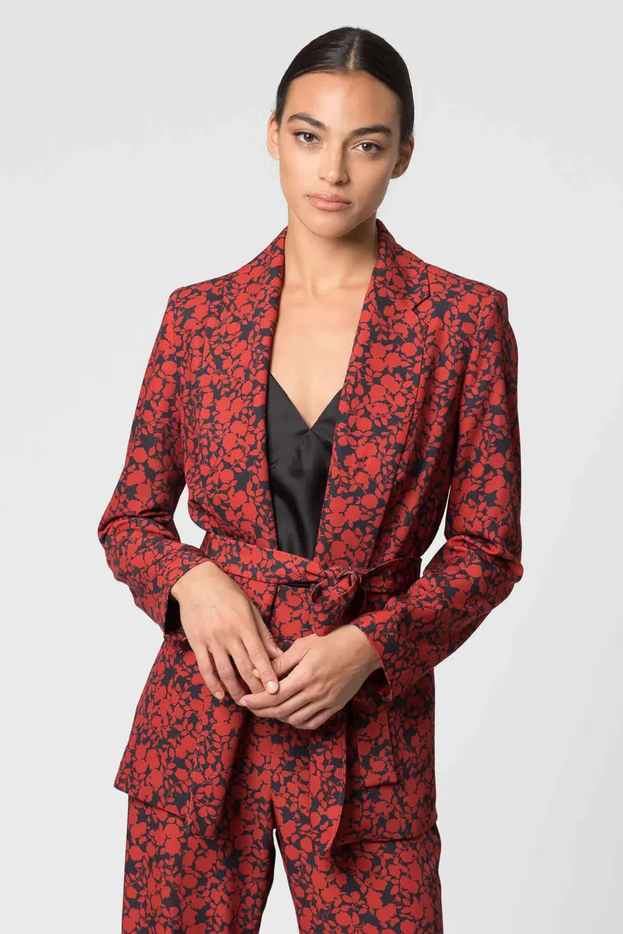 Miniaturbild: KOCCA-VESTE A MOTIF FLEURI REF BORNA