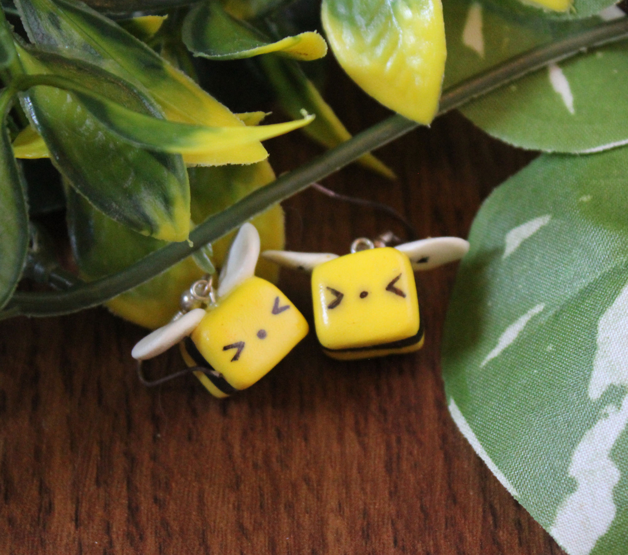 Save Da Bees Earrings