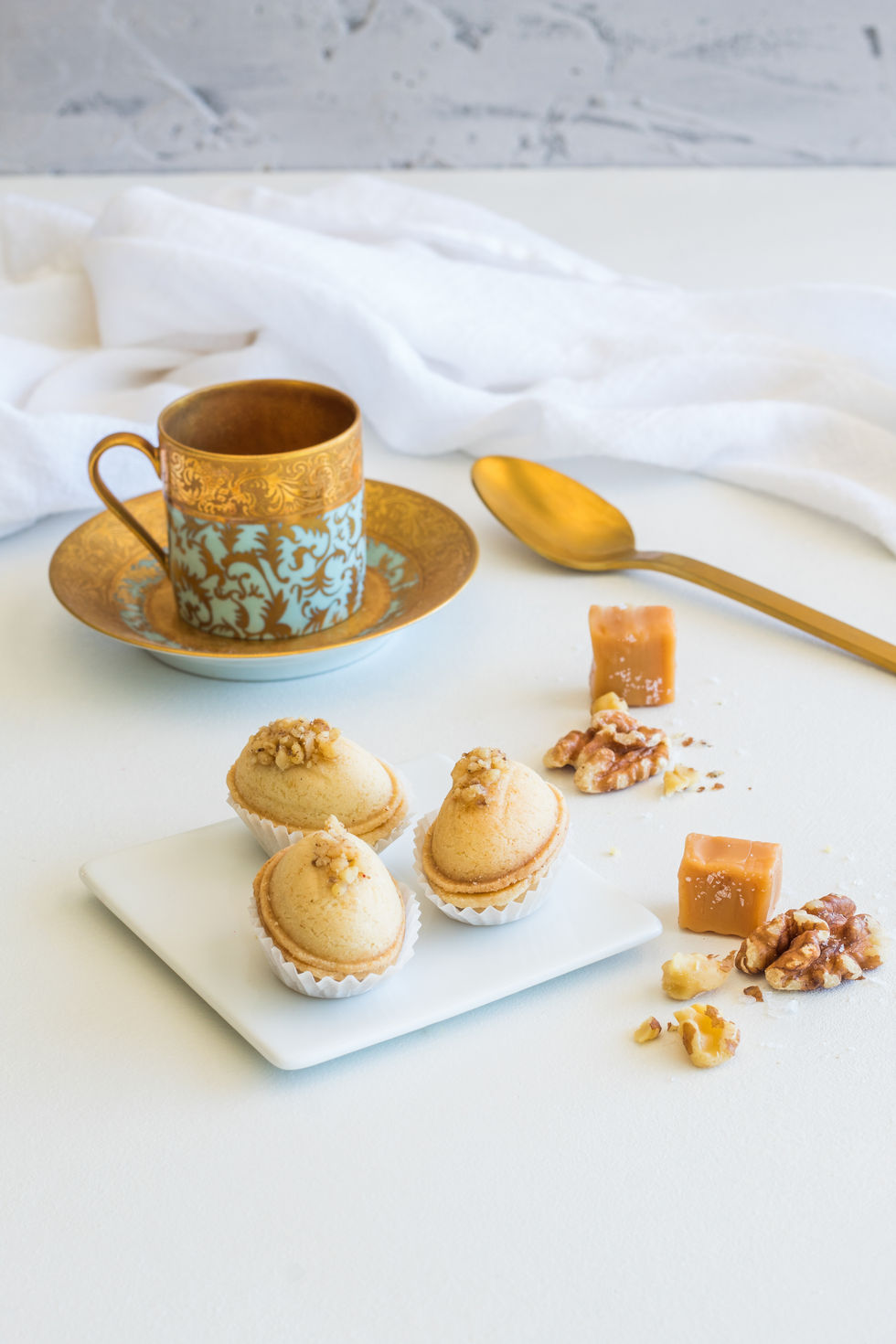 Salted caramel and walnuts Zooza2