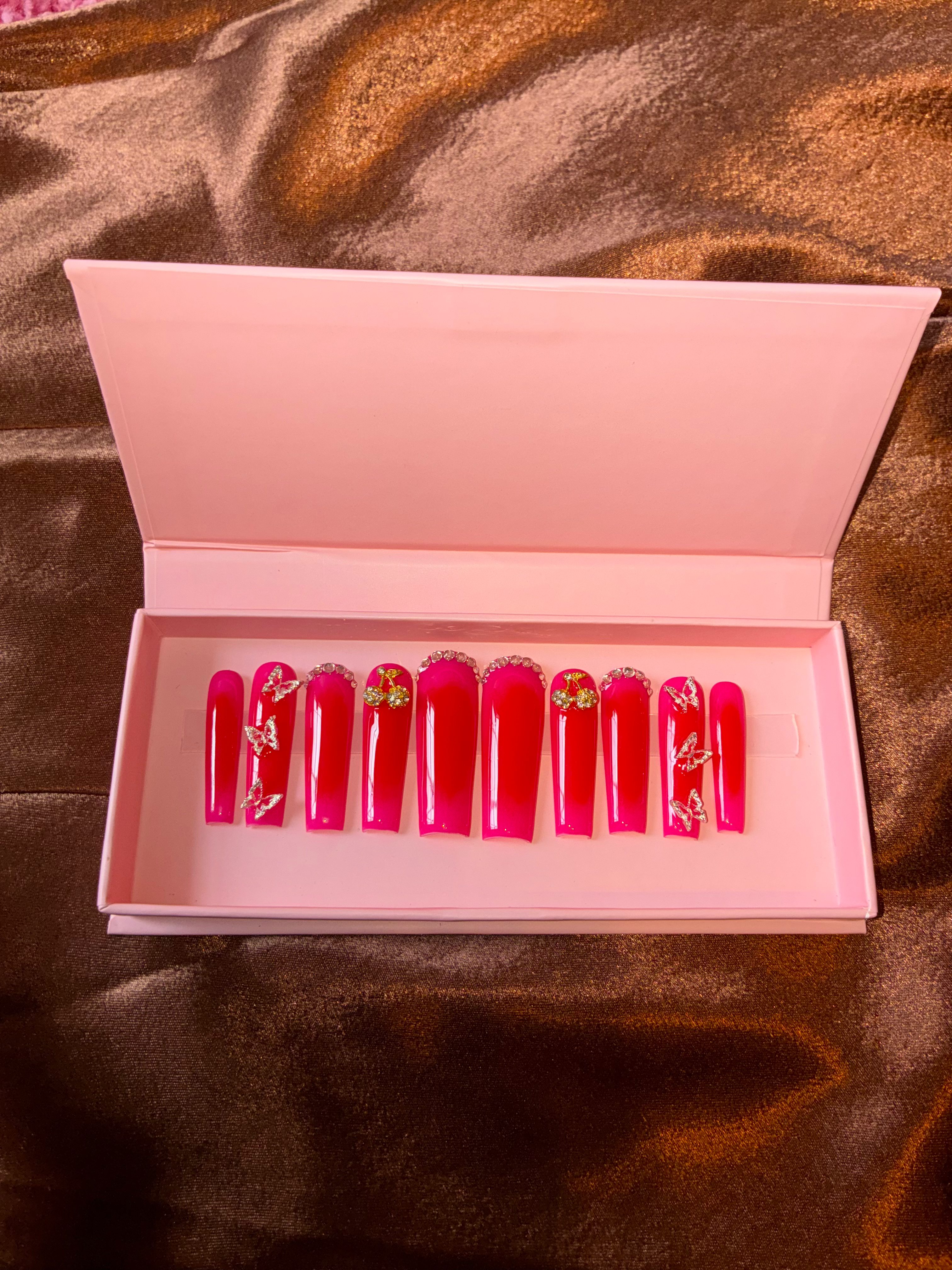 Butterfly Barbie Press Ons