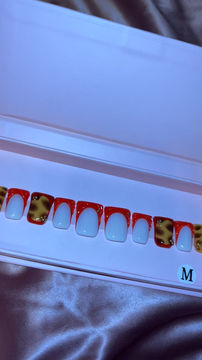 Thumbnail: Furry Fiery Press Ons