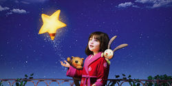 wbp_laurasstern_warner_4320x1080_de_v1