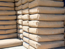 Algeria Accelerates Plans for Cement Export Port to Boost Non-Oil Economy