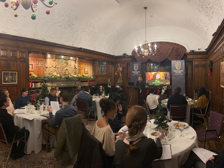 Les boursiers Lumen Gentium 2025 de CAPP-Canada poursuivent ensemble leur parcours de formation et d'amitié.