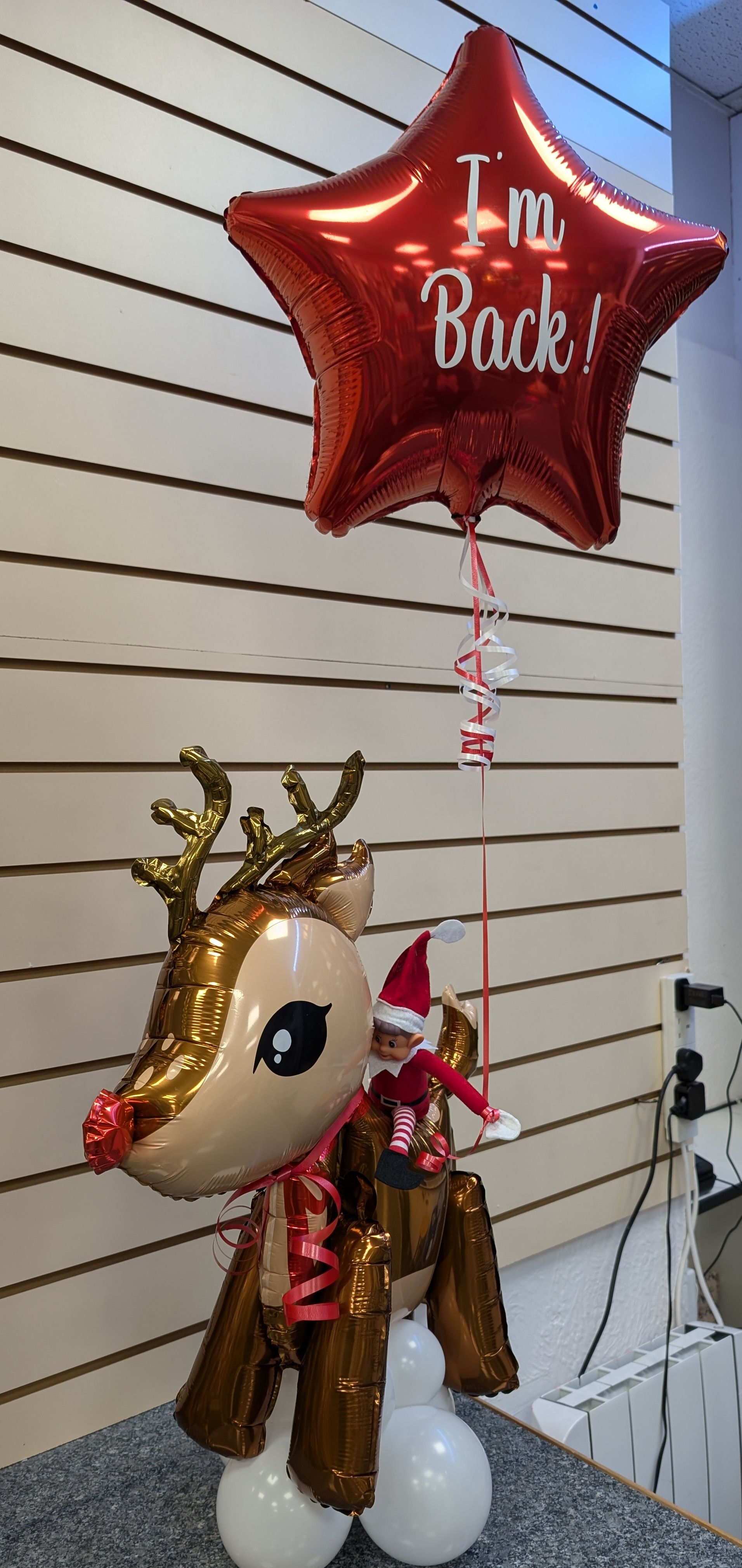 Elf Arrival Reindeer
