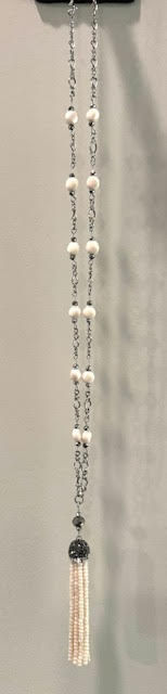 Thumbnail: Elegant Tassel Necklace- Cream