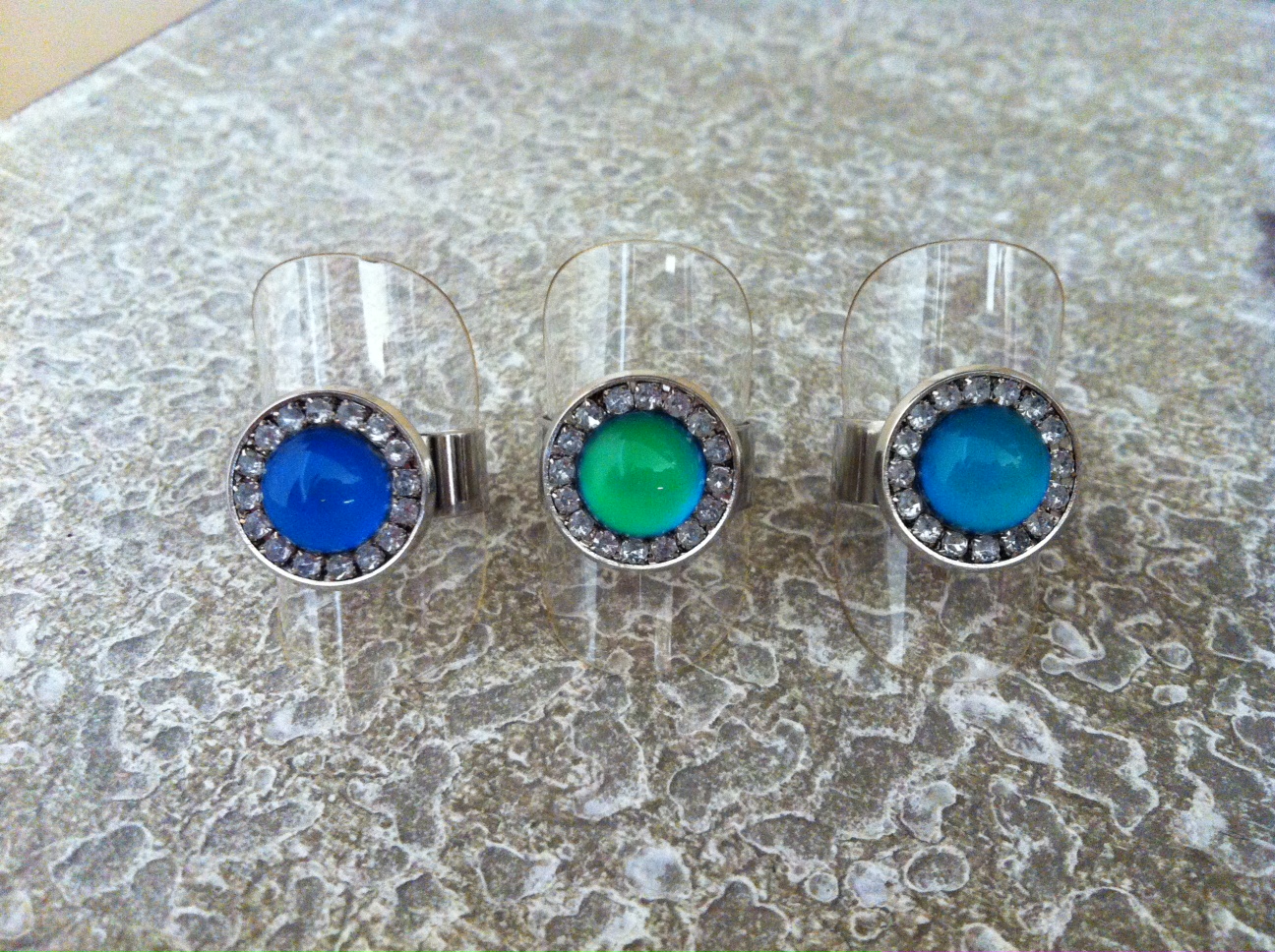 Dressed up mood rings