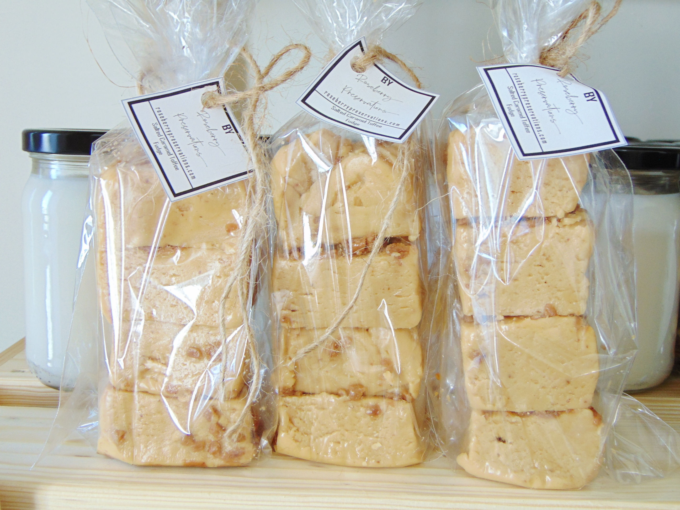 Salted Caramel  Toffee Fudge (Single Pack)