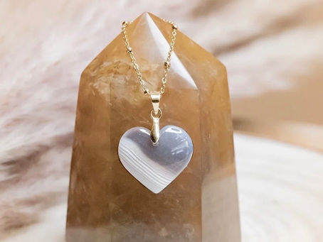 ✨Guérir les Blessures Émotionnelles avec les Pierres : Un Voyage de Réparation Intérieure