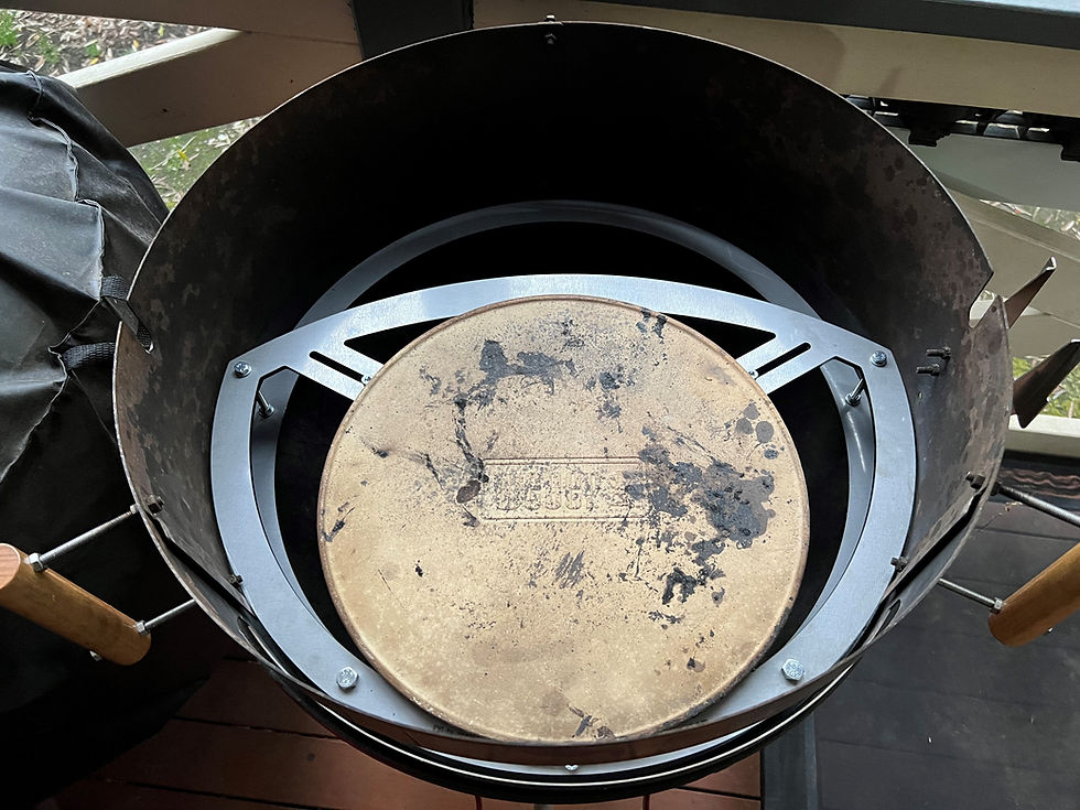 Kettle Pizza Stone Holder