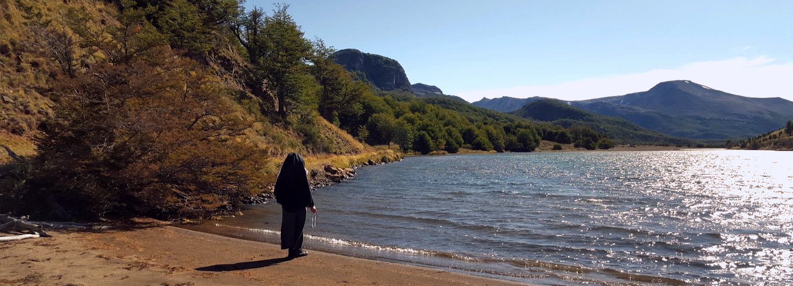 Monjes en oración
