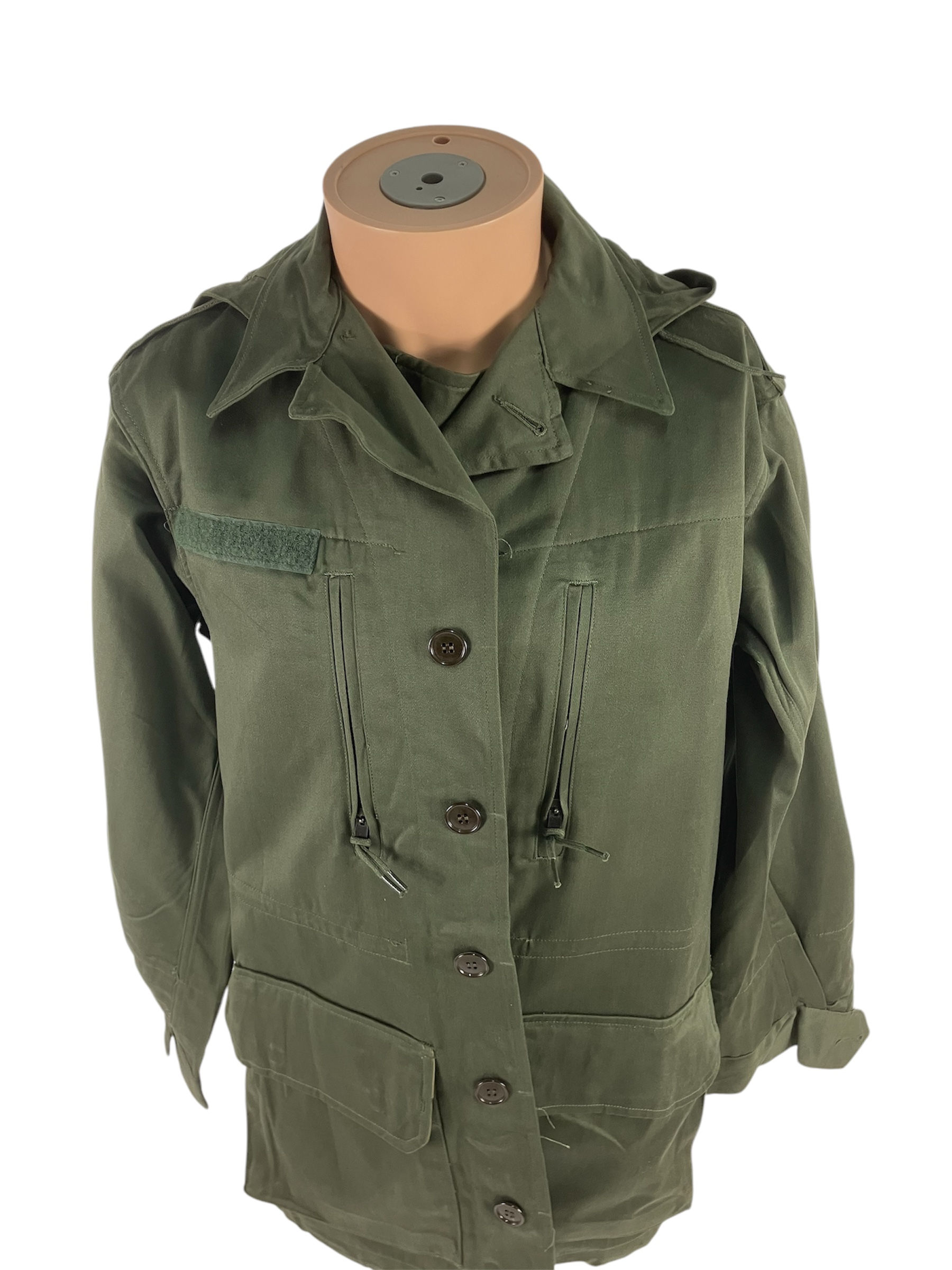 veste militaire kaki modèle 64