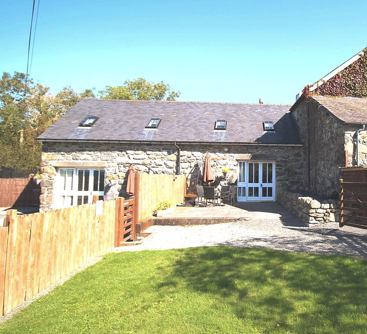 Arran Cottage_edited_edited.jpg