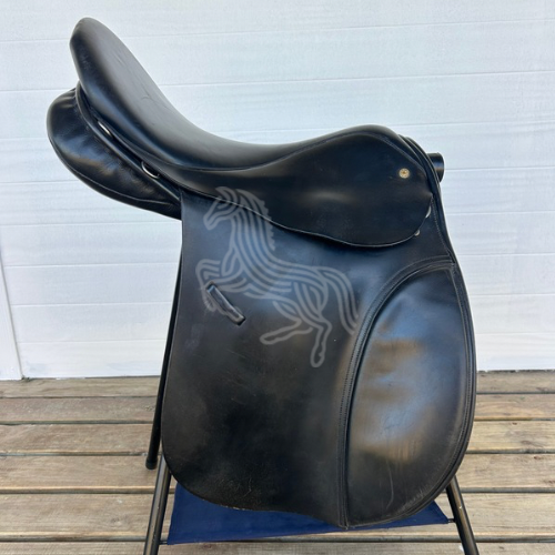Thumbnail: Crosby 17 inch Dressage Medium Wide