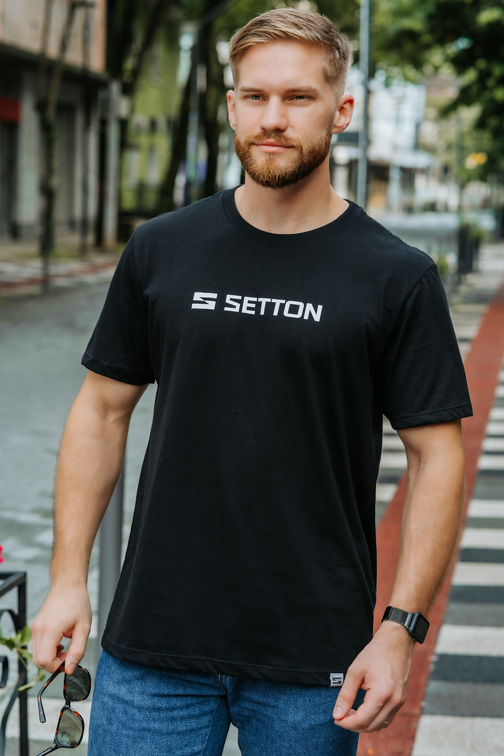 Camisetas personalizadas, como sua empresa pode economizar?