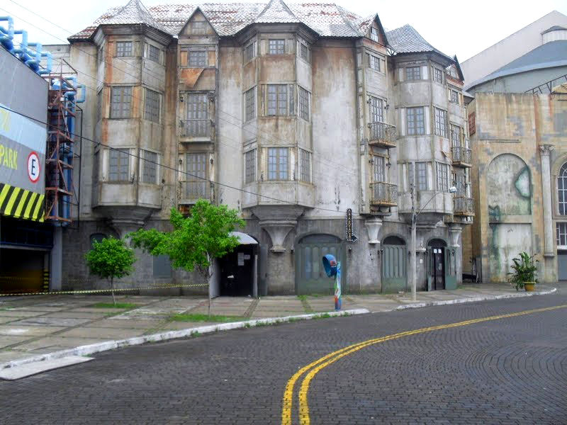 ATRAÇÃO MAL ASSOMBRADA