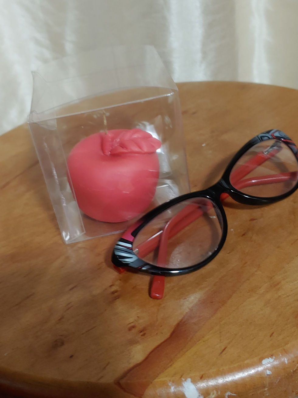 Apple for Teacher (sm)