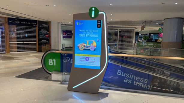 fabrication of kiosk digital signage free standing