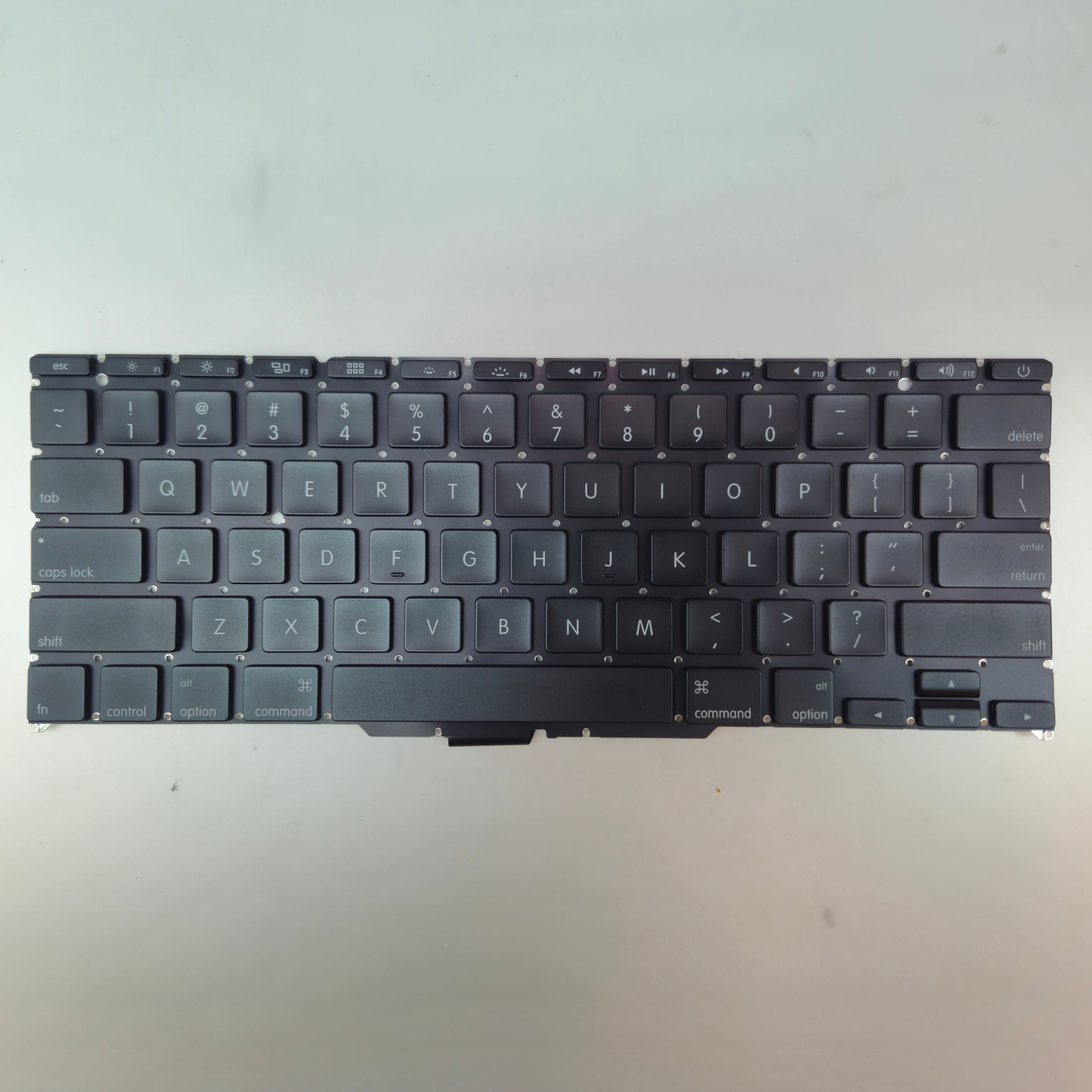 MacBook Air A1370 Replacement Keyboard – US Layout (2010–2011)