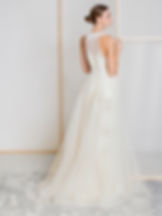 lm-lusan-mandongus-2020-bridal-lila-deep-v-neck-tulle-wedding-dress_2