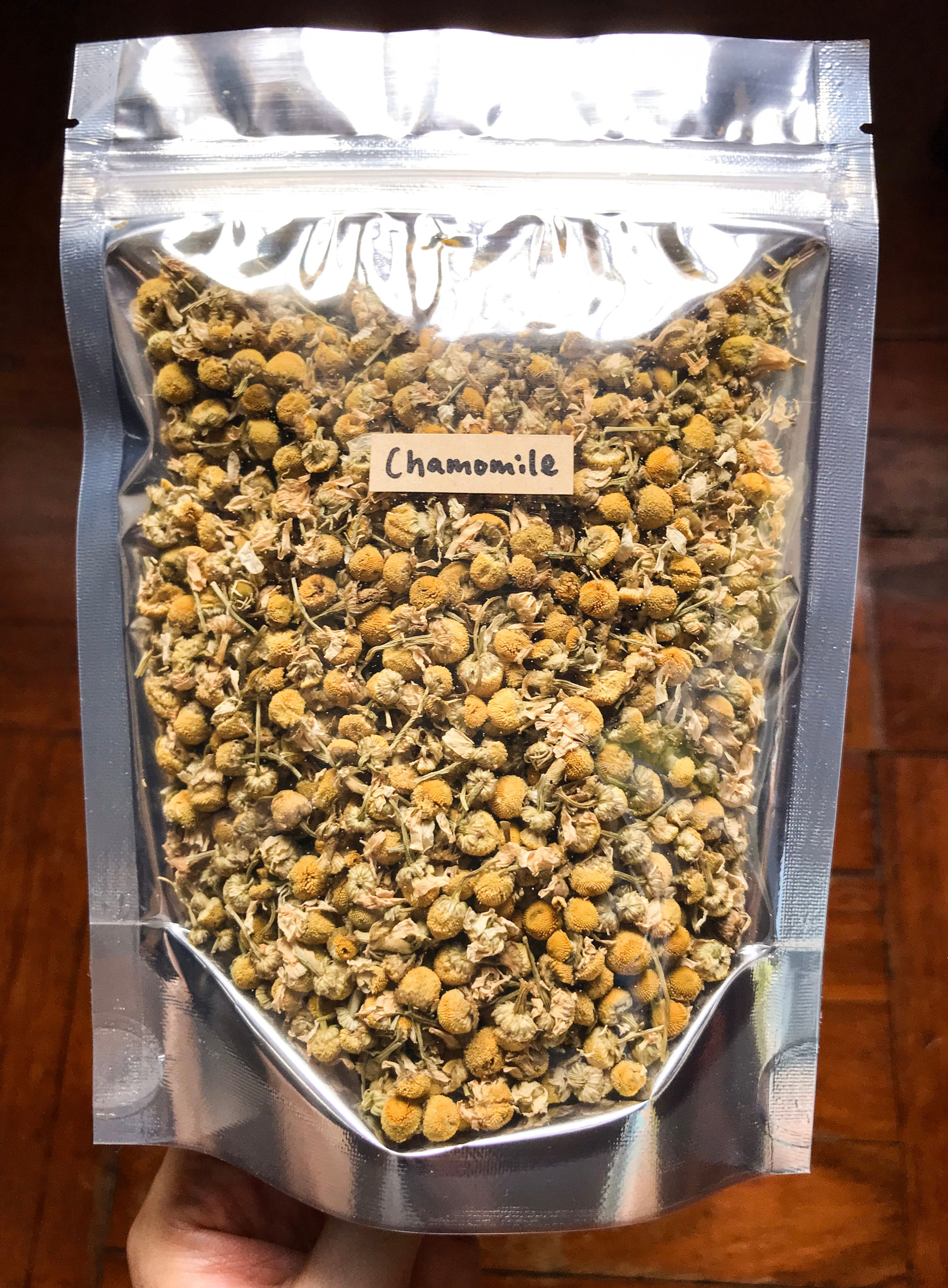 𝐂𝐡𝐚𝐦𝐨𝐦𝐢𝐥𝐞 𝐟𝐥𝐨𝐰𝐞𝐫𝐬, 𝐠𝐞𝐫𝐦𝐚𝐧 (𝐔𝐒𝐃𝐀 𝐎𝐫𝐠𝐚𝐧𝐢𝐜)