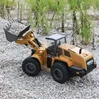HUINA 583 RC Bulldozer 1:14 mit Metallkonstruktion, LED-Licht und 2.4GHz Fernsteuerung.
