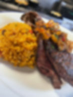 Churrasco con Mamposteao y Chutney de amarillos