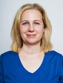 Nemesné Huszár Emőke.jpg