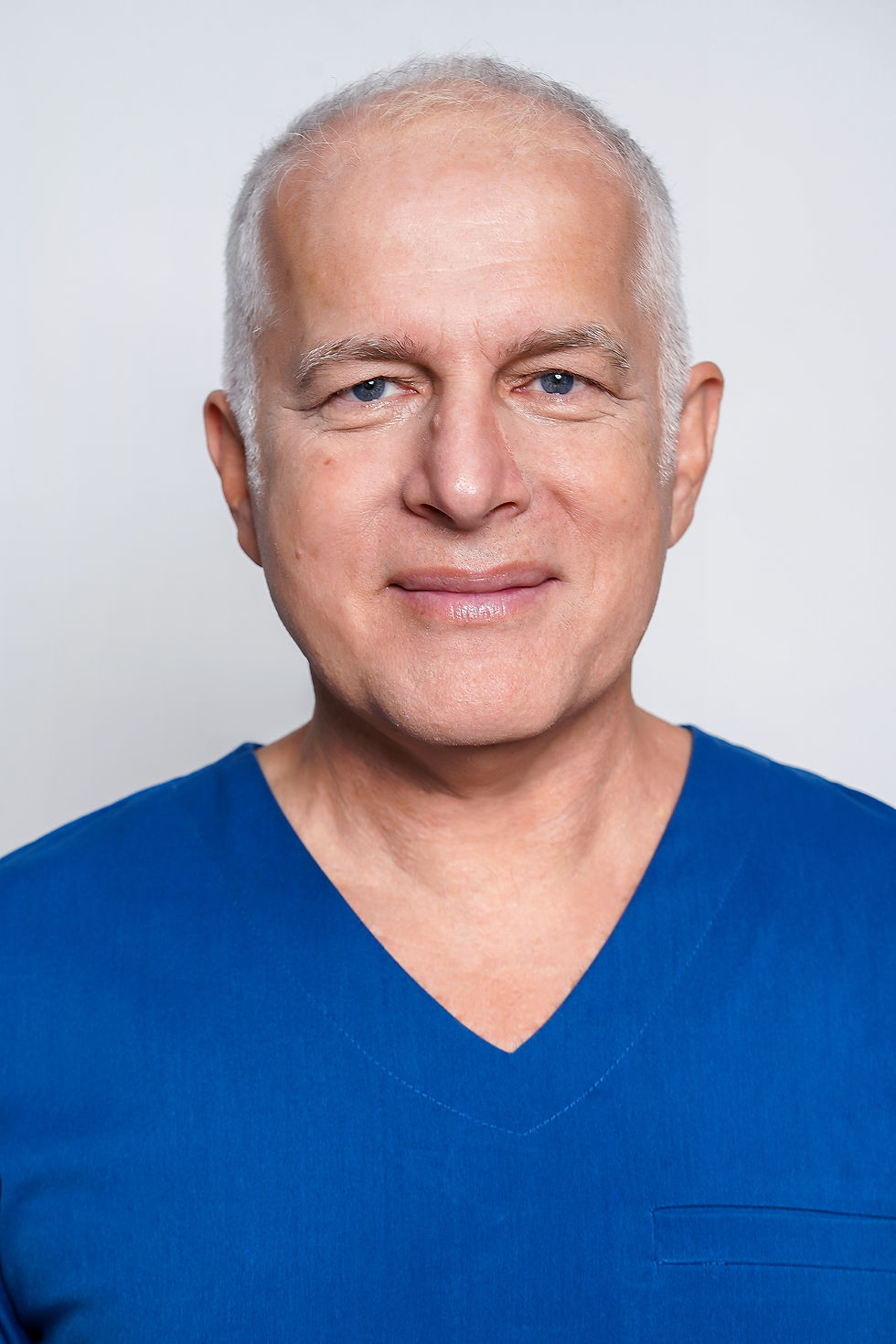 dr. Kemper Róbert