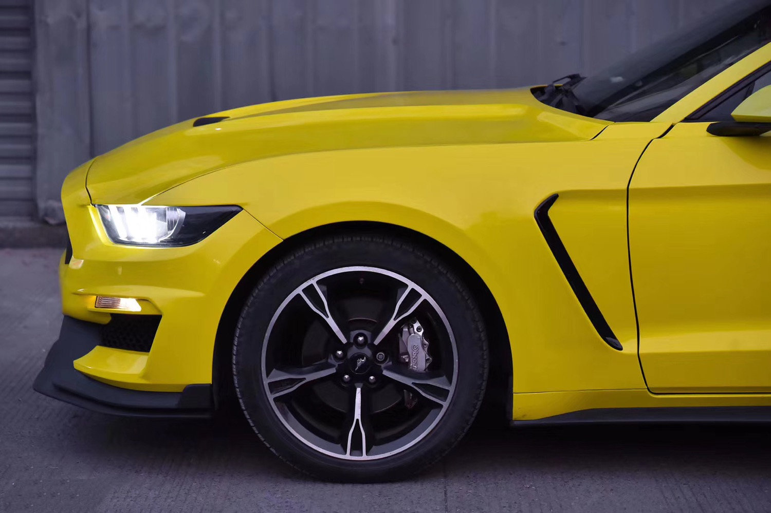 I5 GT350 Style Replacement Fenders Aluminum (1517) i5autohaus