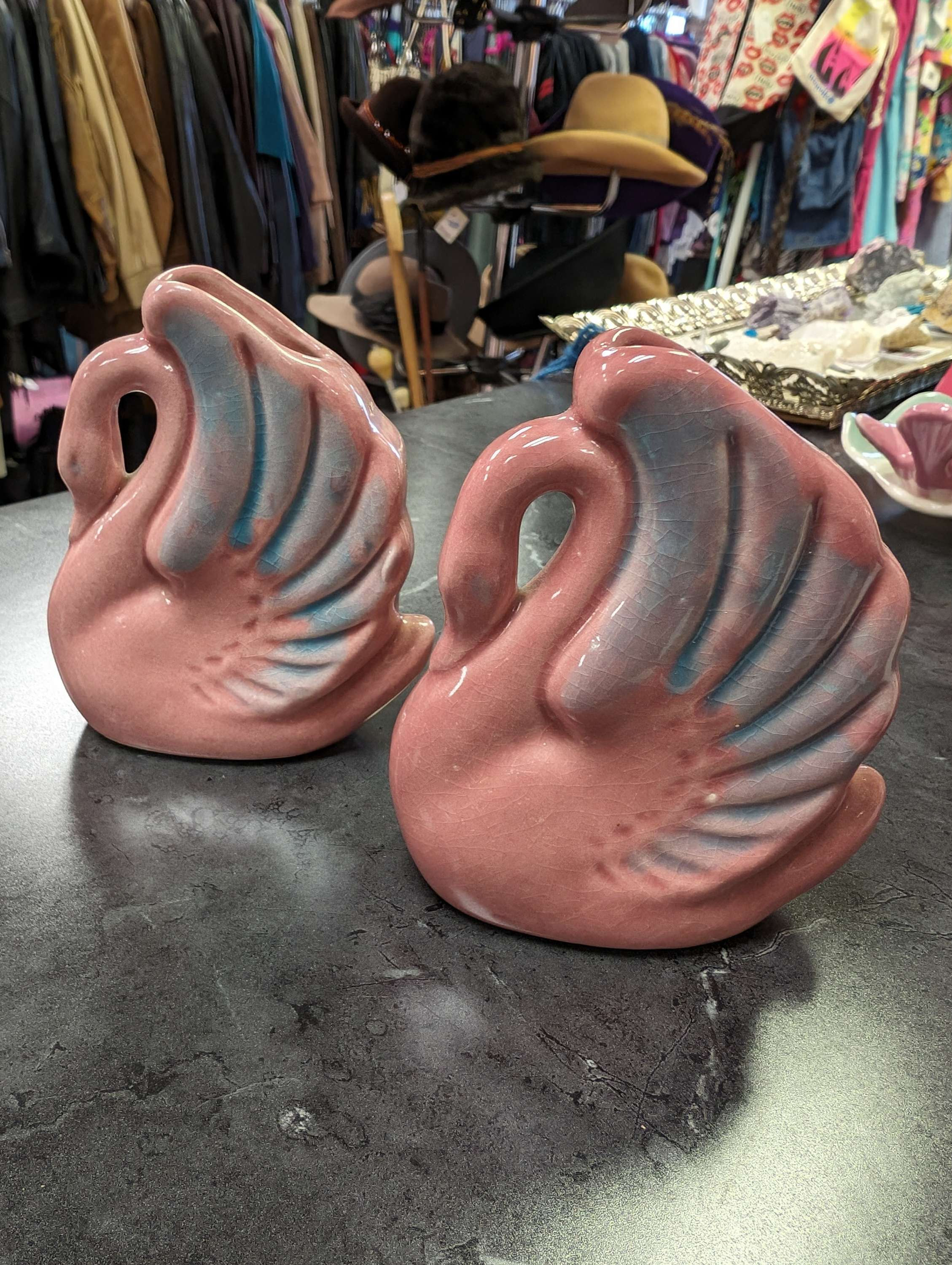 Pair of little swan vases pink and blue
