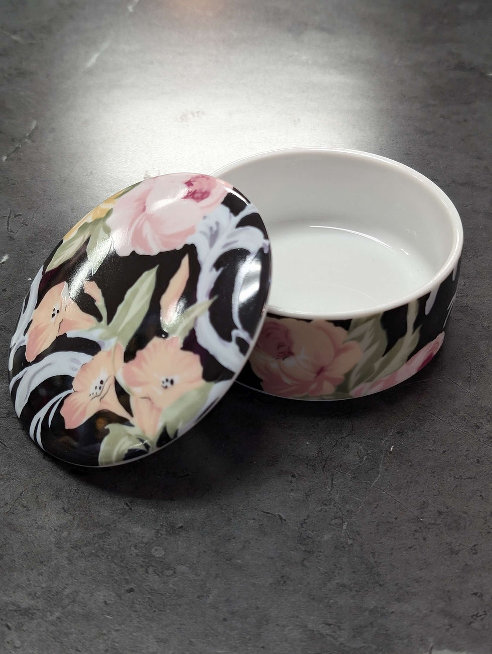 Thumbnail: Ornate Ceramic Floral Trinket Dish Bowl with Lid Tray Sugar Bowl Kitchen Decor