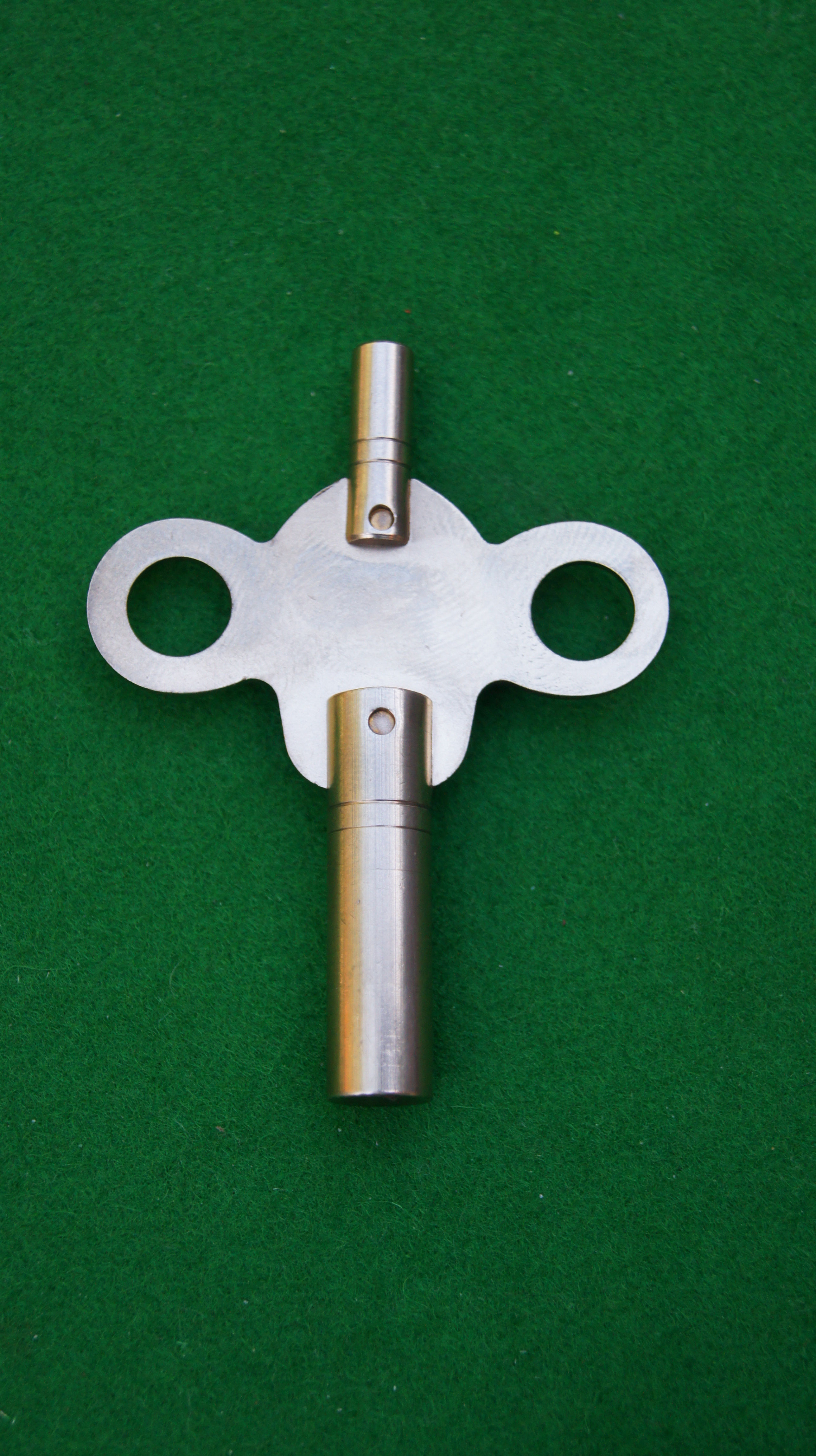 Double ended brass key 1.75mm No 16
