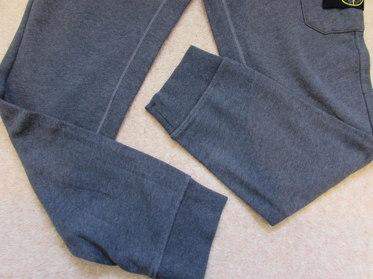 Miniatyrbilde: 101564551 Stone Island Cargo Sweat Trousers in Grey (V0M67)