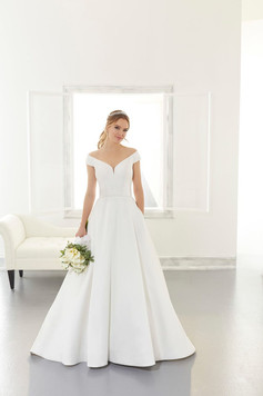Morilee Ainsley 5865 £1370