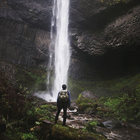 Connecting to what is Real: Non-Attachment and the Fragmented Self
