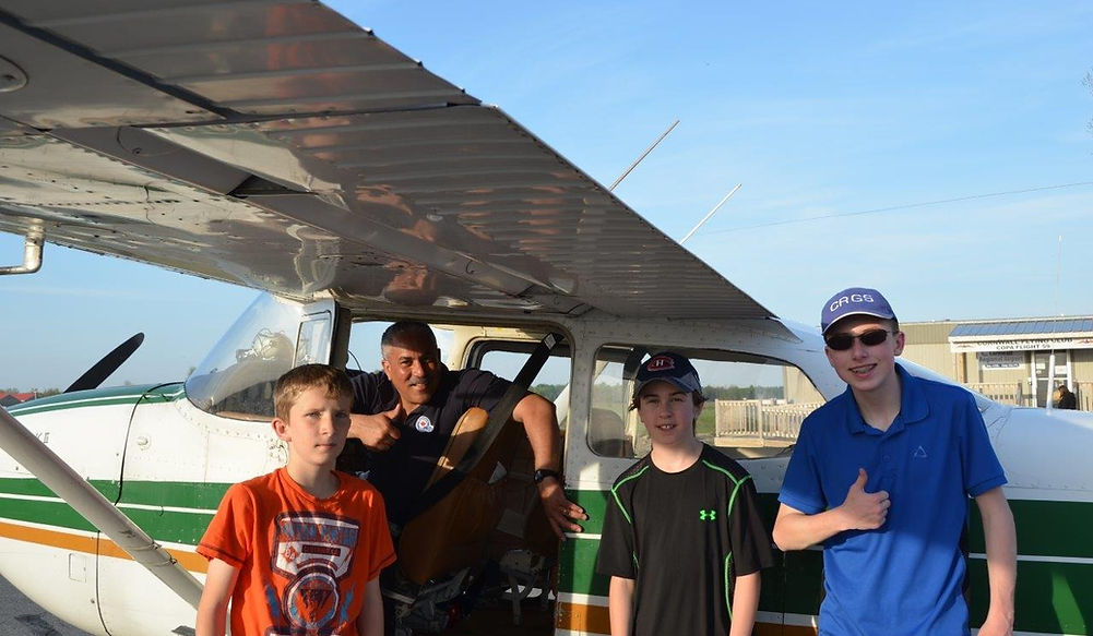 325 Air Cadets Famil Flying