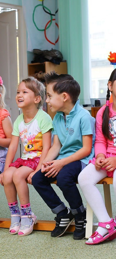 kindergarten-2204239_1280_edited.jpg