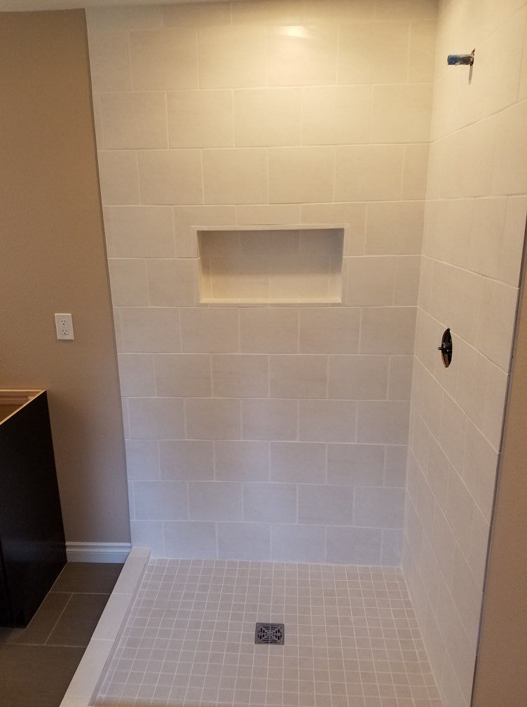 34825091_2112008592147422_2167661022104518656_n