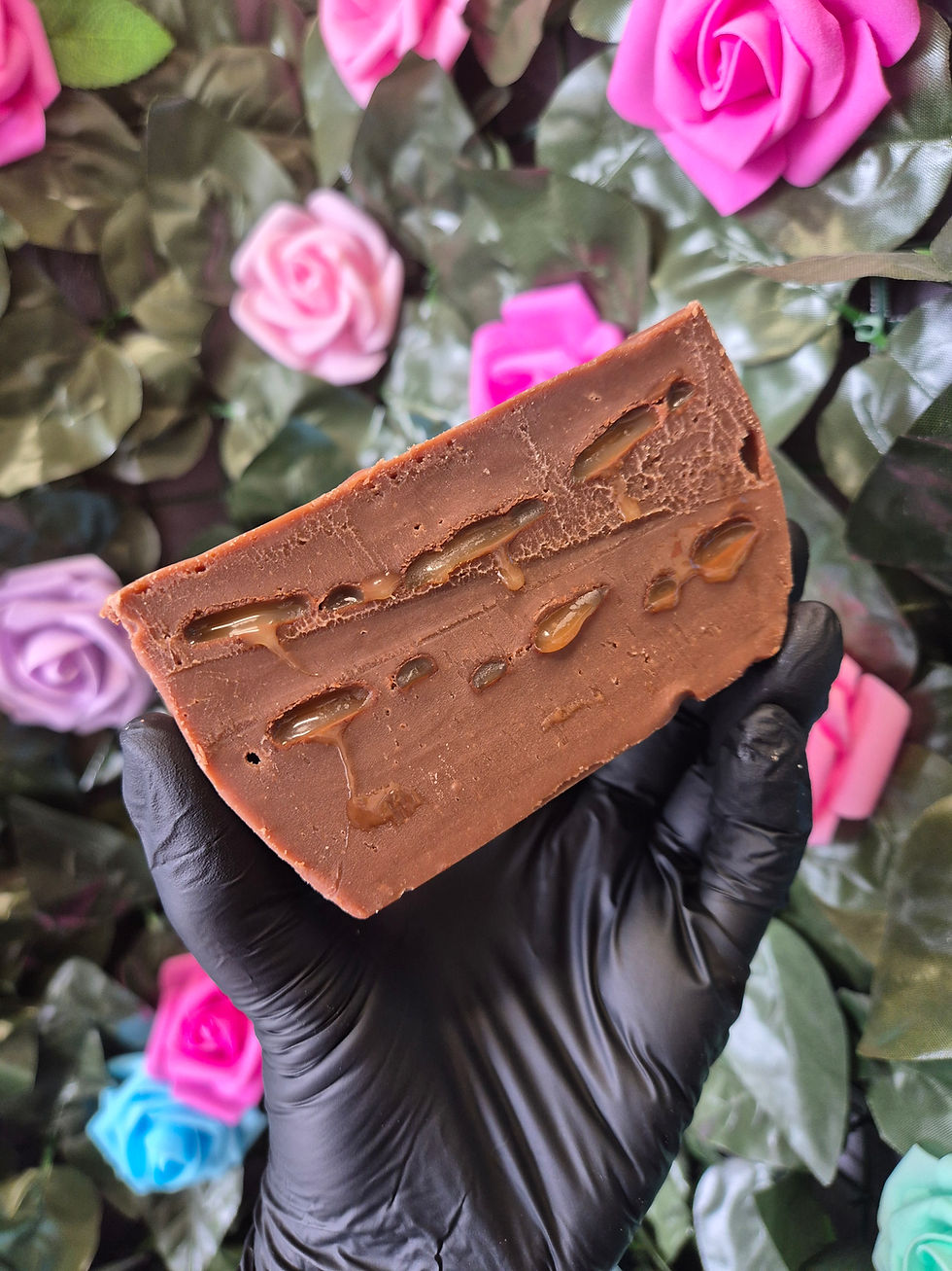 Thumbnail: Curly Wurly Fudge Slab