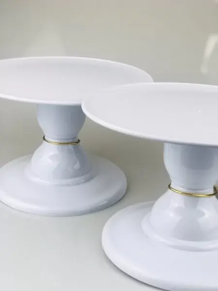 Boleira Pé Torneado Branco (P,M,G)