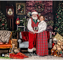 OliviaHicksPortraitSantaExperienceLanderman2023-4_websize.jpg