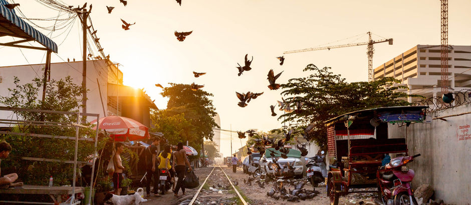 A world between glamorous luxury and extreme poverty!